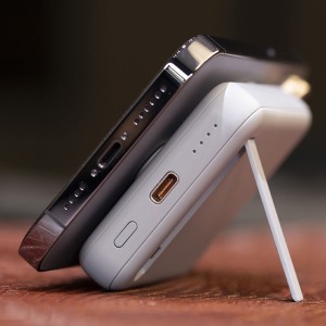 پاوربانک گرین لیون مدل Compact Magsafe ظرفیت 10000 میلی آمپر ساعت