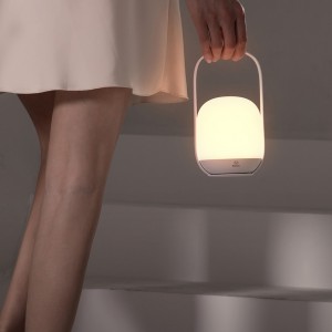 چراغ خواب بیسوس Baseus Moon-white Series Stepless Dimming Portable Lamp DGYB-A02