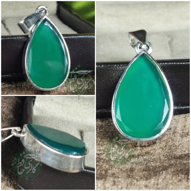 مدال زیبای عقیق سبز معدنی اشکی دور نگین الماس تراش +گنجینه پنج حرز شریف