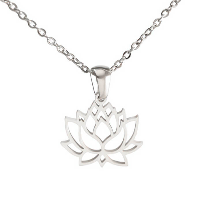 گردنبند طرح گل فانتزی