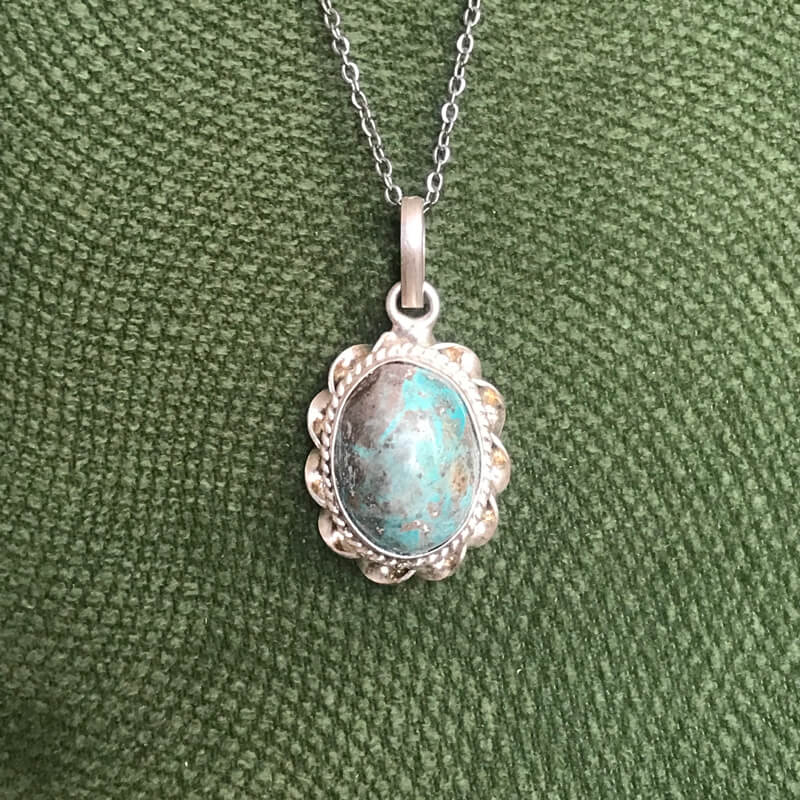 گردنبند نقره با سنگ فیروزه نیشابور