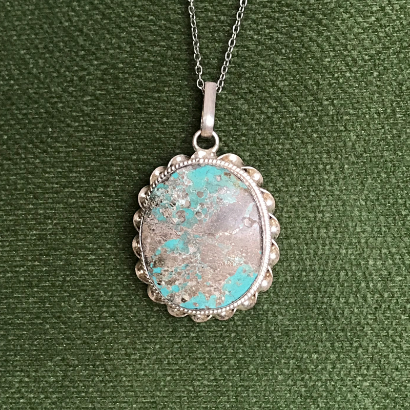 گردنبند نقره با سنگ فیروزه نیشابور