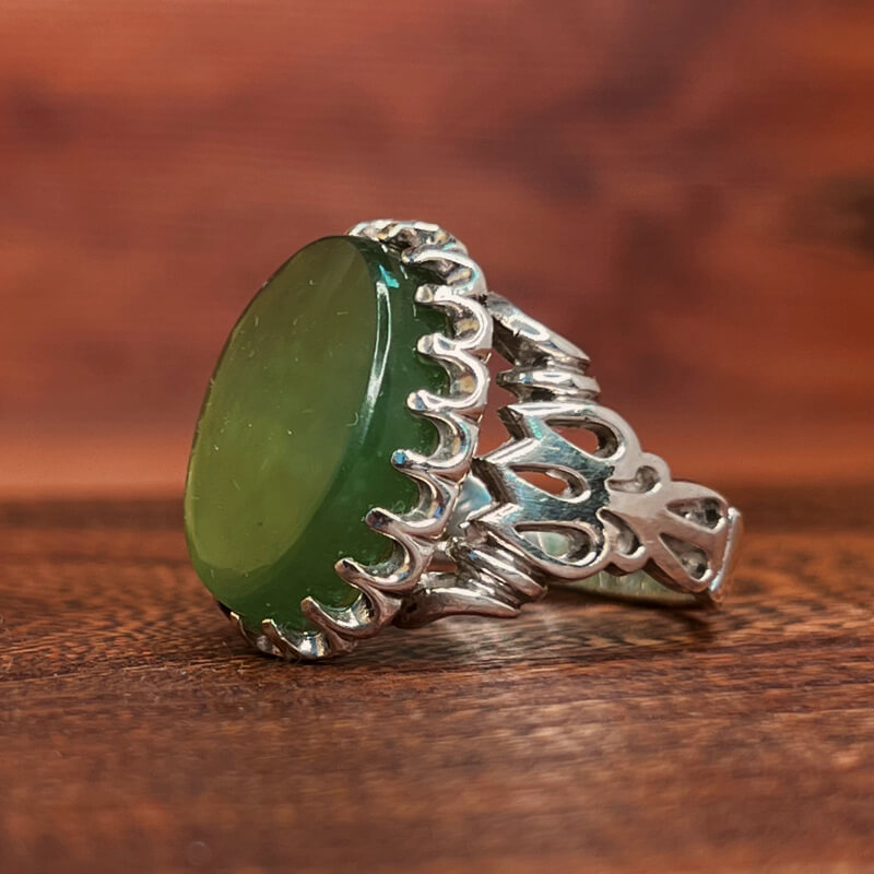 انگشتر مردانه یشم معدنی رکاب نقره