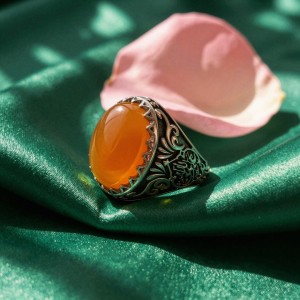 انگشتر مردانه عقیق یمنی شرف الشمس رکاب نقره +گنجینه پنج حرز شریف_ کد 87
