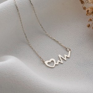 گردنبند نقره طرح ضربان قلب