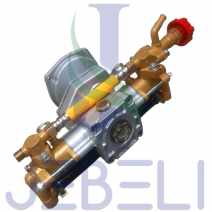الحاقی سمپاش علفزن