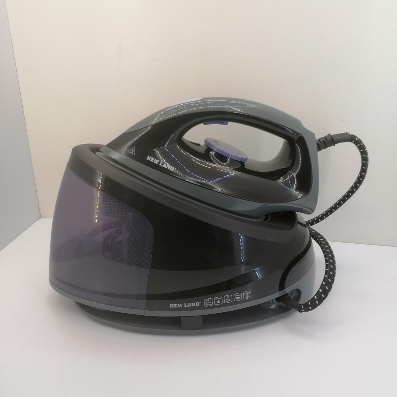 اتو مخزن دار نیولند مدل NL-2693B