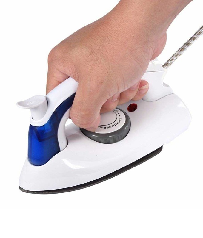 اتو مسافرتی مدل HT-258Bَ