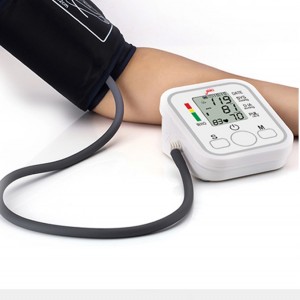 دستگاه فشار خون Arm Style Electronic Blood