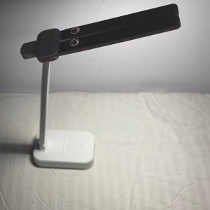 لامپ رومیزی لمسی مدل 7032