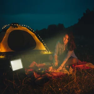 پروژکتور خورشیدی 7200 گرین لاین مدل Green lion Solar Camping Light 7200mAh