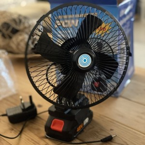 پنکه فلزی چرخشی ۴۸ ولت شارژی مدل ۱۸۰