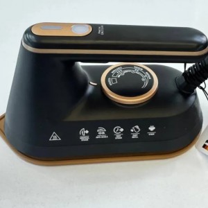 اتو مخزن دار نیولند مدل  NL-3081 BL