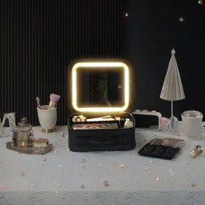 کیف آرایشی گرین لاین مدل GNMAKEORGBK