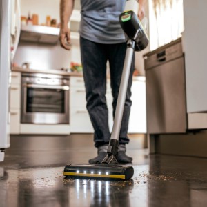 جارو شارژی کارچر مدل  Vc6