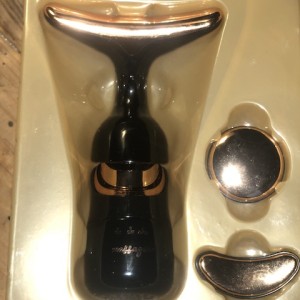 ماساژور صورت سه کاره مدل 4D