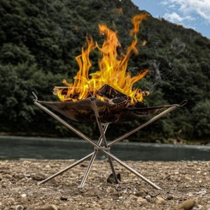 میز کمپینگ با پایه استیل ضد زنگ قابل حمل Green Lion Bonfire