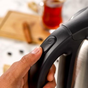 کتری برقی جیپاس مدل  Geepas GK5466B