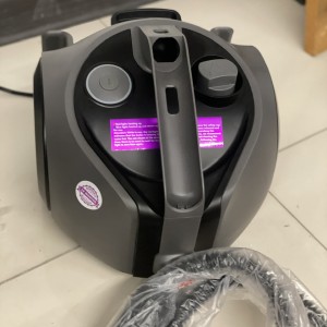 بخارشوی مایر مدل MR-8860
