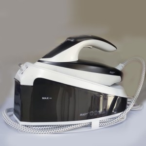 اتو مخزن دار مایر مدل MR-1609