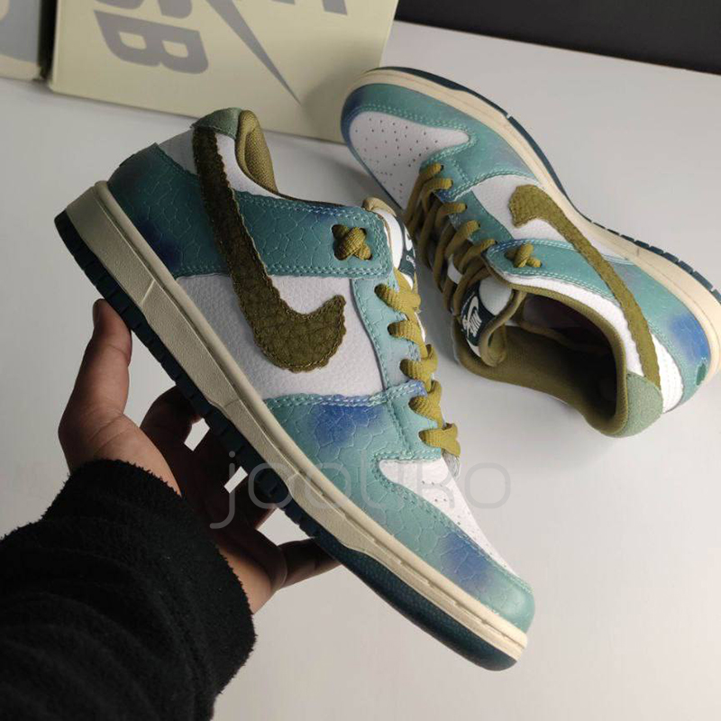 نایک اس بی دانک لو Nike SB Dunk Low Alexis Sablone Chameleon