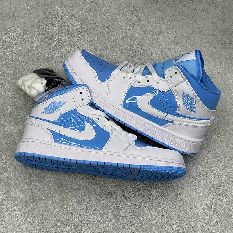 نایک ایر جردن وان Jordan 1 Mid Legend Blue