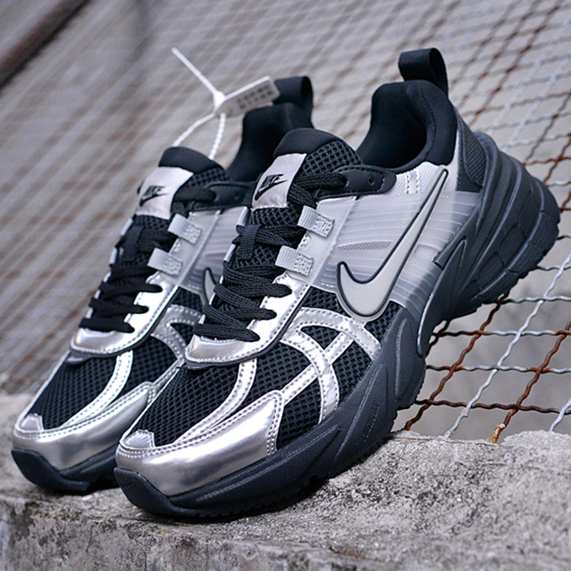 نایک وی تو کی ران Nike V2K Run