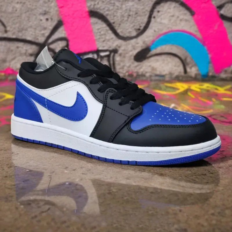 جردن وان لو Jordan 1 Low Alternate Royal Toe