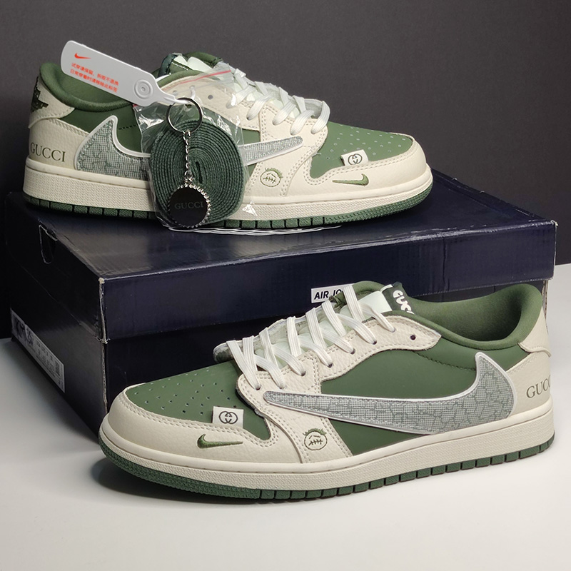 نایک ایرجردن وان لو تراویس گوچی Nike Air Jordan 1 Low Travis Scott X Gucci سبز کرم