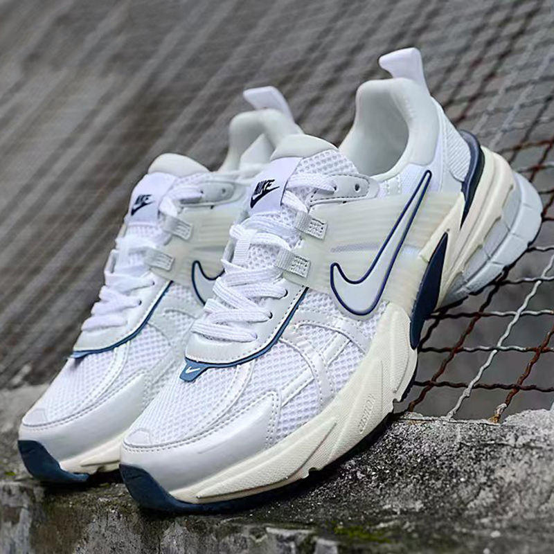 نایک وی تو کی ران Nike V2K Run Platinum Tint