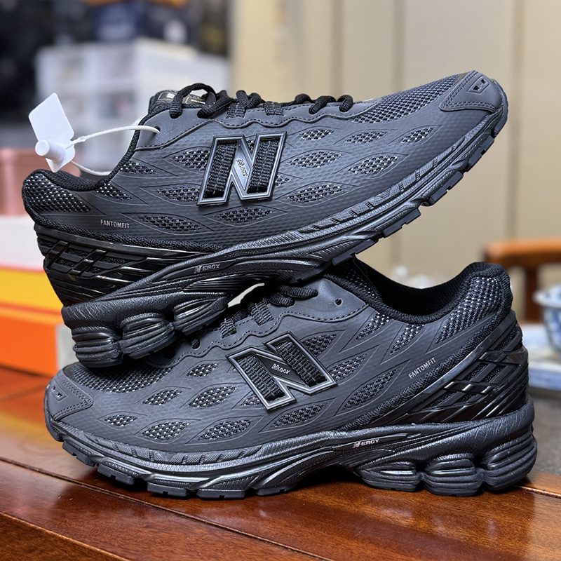 نیوبالانس New Balance 1906W Black Silver Metallic مشکی نقره‌ای متالیک