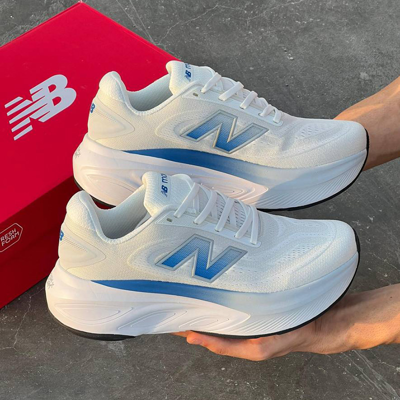 نیوبالانس فرش فوم مور سفید آبی New Balance Fresh Foam More v6