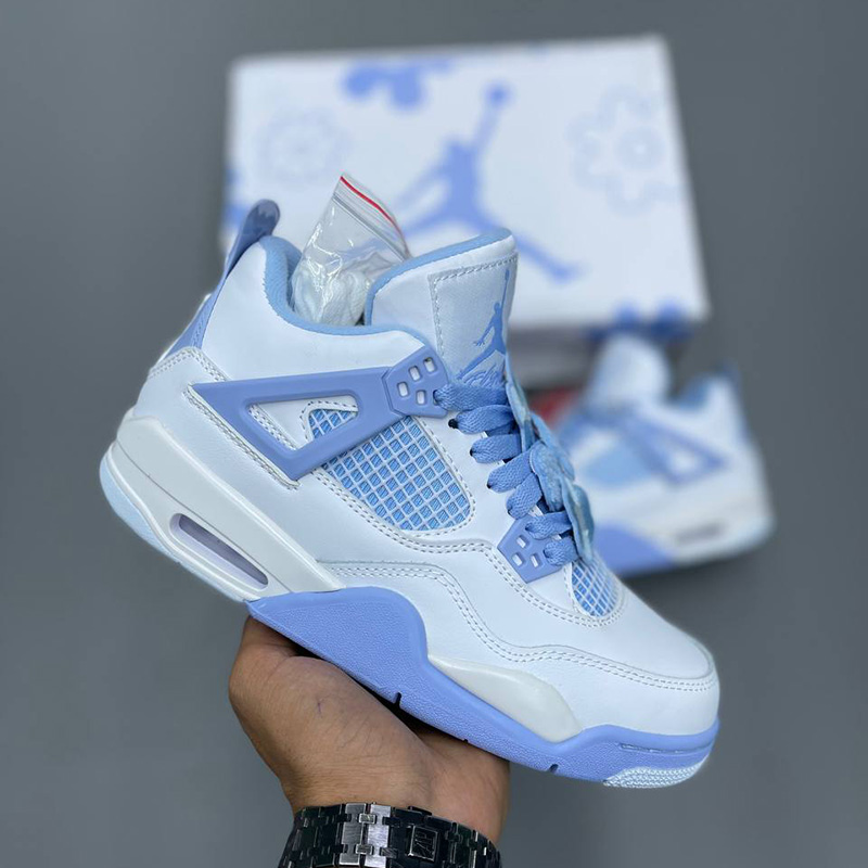 نایک جردن 4 گل فراموشم مکن Jordan 4 Retro Forget Me Not