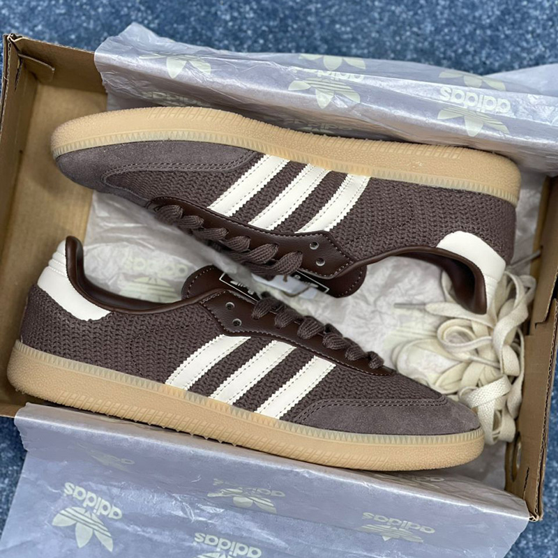 آدیداس سامبا قهوه‌ای / بژ adidas Samba OG Earth Strata Wonder White