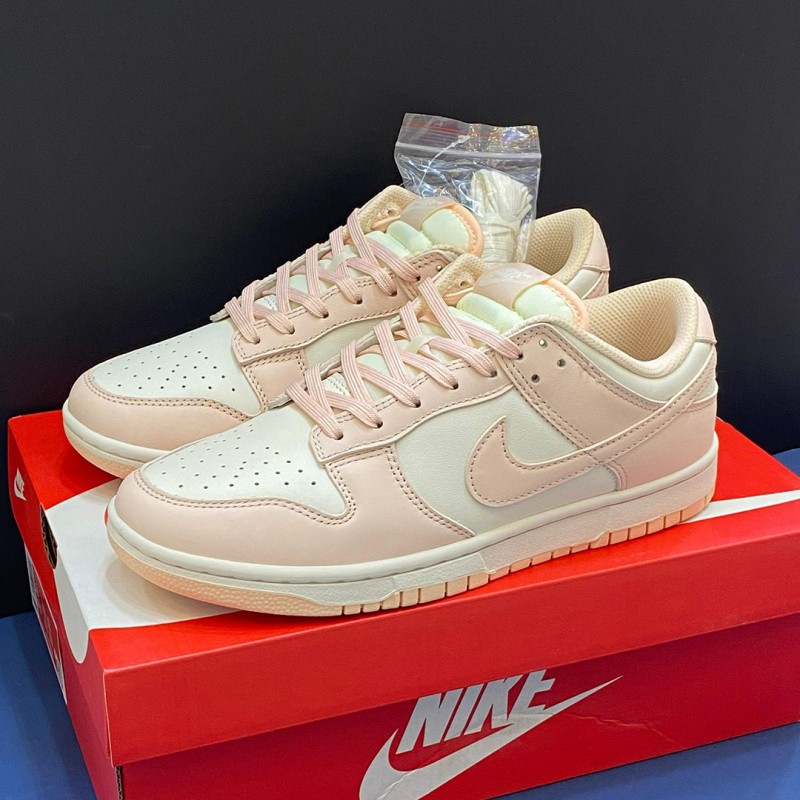 کفش نایک دانک لو سفید صورتی Nike Dunk Low Orange Pearl