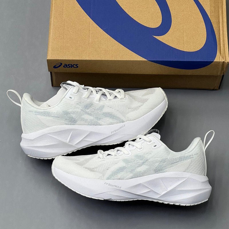 کفش اسیکس نوابلاست 5 سفید خاکستری روشن ASICS Novablast 5 White Piedmont Grey