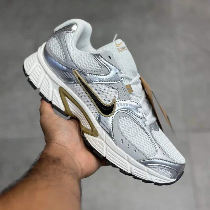کفش نایک وی فایو آر ان آر متالیک بژ Nike V5 RNR Parachute Beige Metallic Pewter