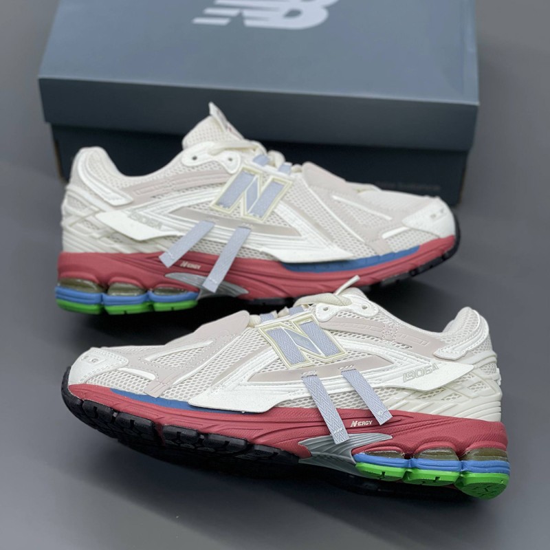 کفش نیوبالانس 1906 سفید کرم قرمز New Balance 1906A Sea Salt Astro Dust