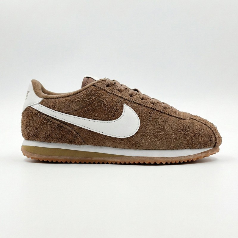 نایک کورتز قهوه‌ای سفید Nike Cortez Vintage Medium Curry FJ2530-200