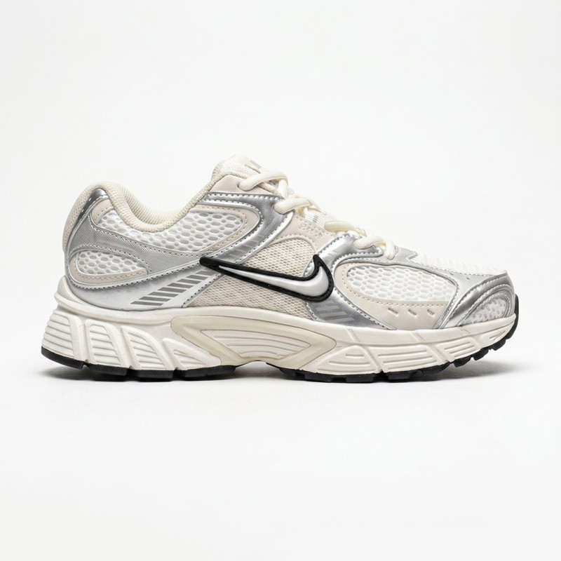 نایک وی فایو آر ان آر کرم استخوانی نقره‌ای Nike V5 RNR