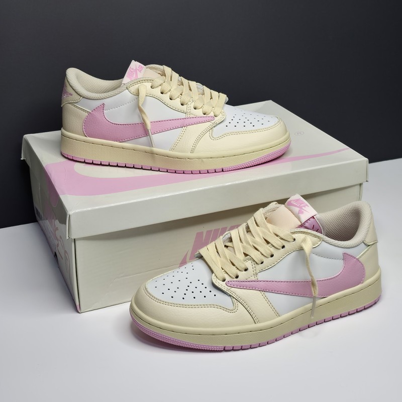 ایر جردن ۱ لو تراویس اسکات کرم ماسلین شای پینک Air Jordan 1 Low Travis Scott Muslin Shy Pink