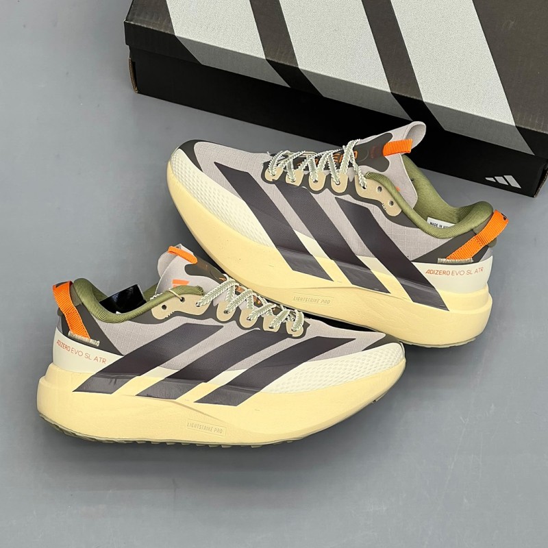 آدیداس آدیزیرو ایوو اس‌ال ای‌تی‌آر کرم خاکستری زیتونی adidas Adizero Evo SL ATR