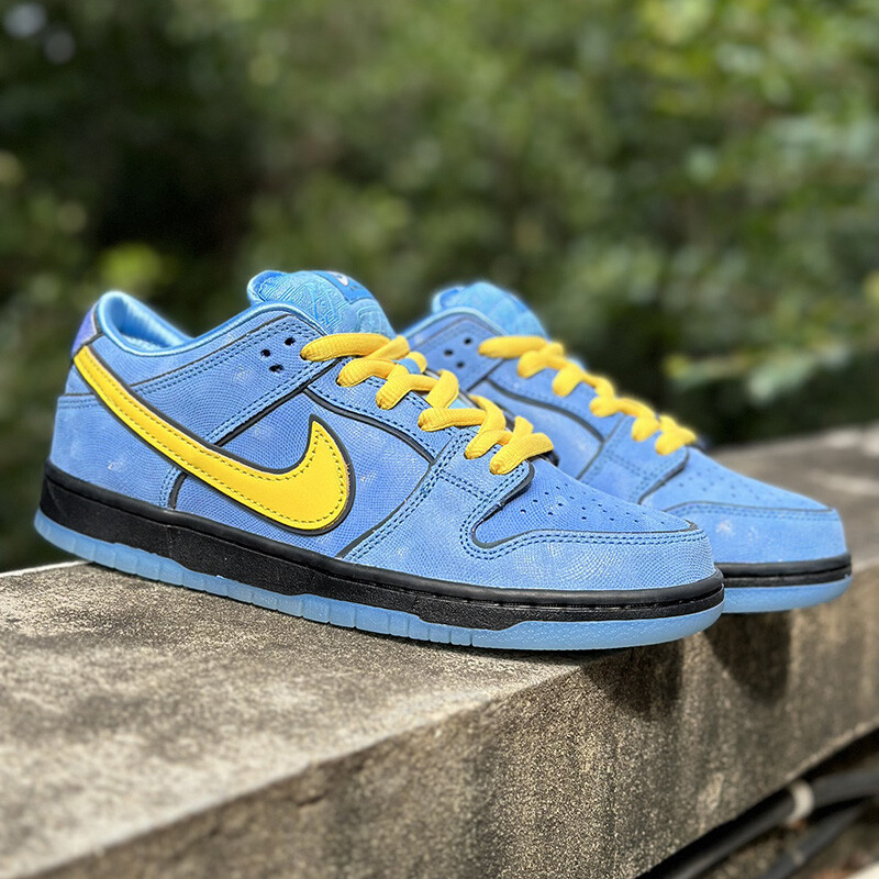 Nike SB Dunk Low The Powerpuff Girls Bubbles