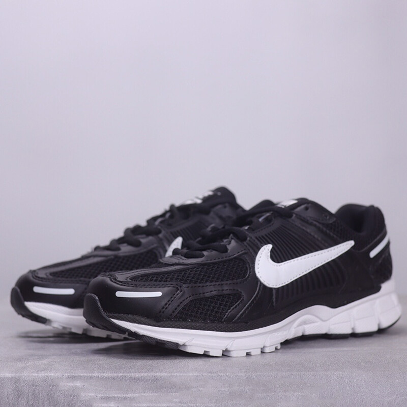 نایک زوم ومرو Nike Zoom Vomero 5 SP