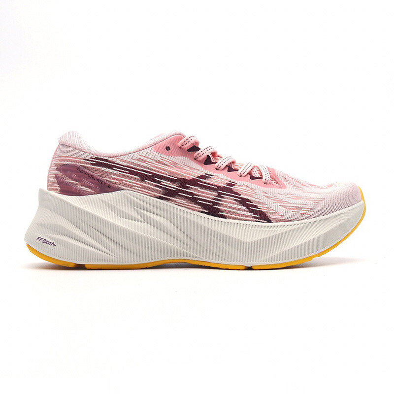 اسیکس نوابلاست Asics NOVABLAST 3