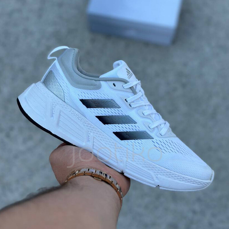 آدیداس کوئستار Adidas QUESTAR