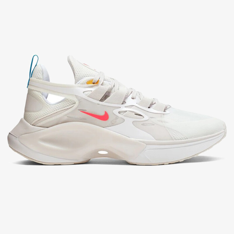 نایک سیگنال زنانه Nike Signal