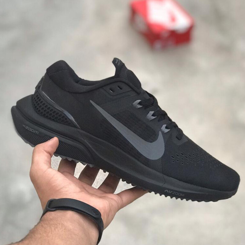 نایک ایر زوم وُمرو nike air zoom vomero 15