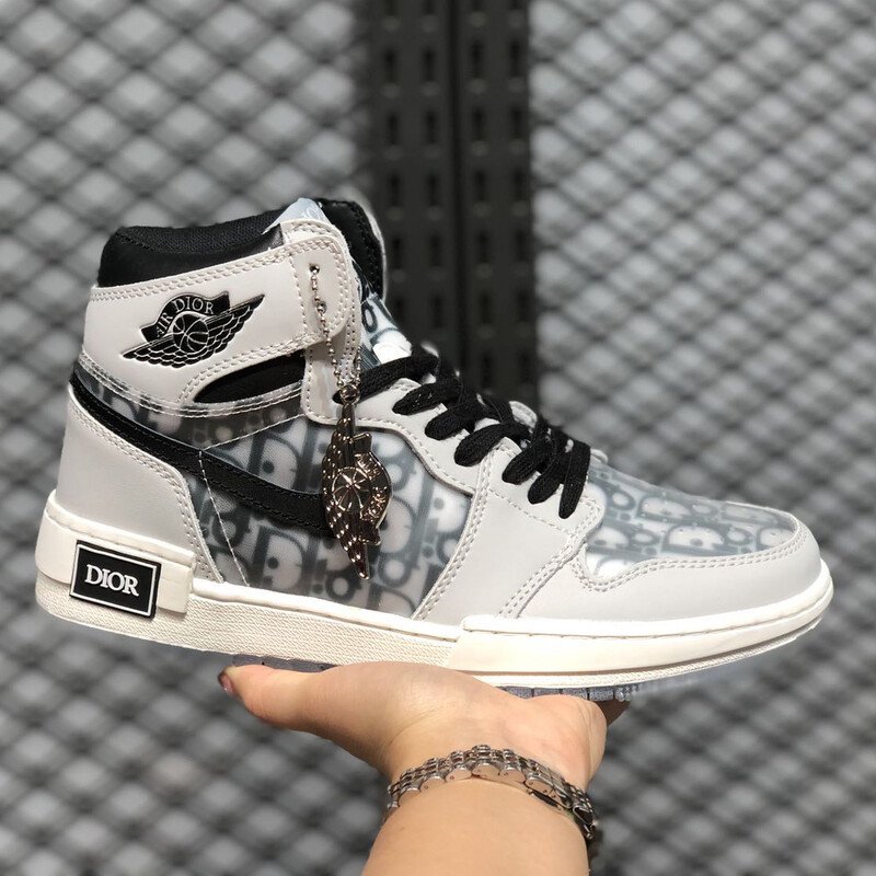 نایک ایر جردن وان دیور Nike Air Jordan 1 High OG Wolf Grey