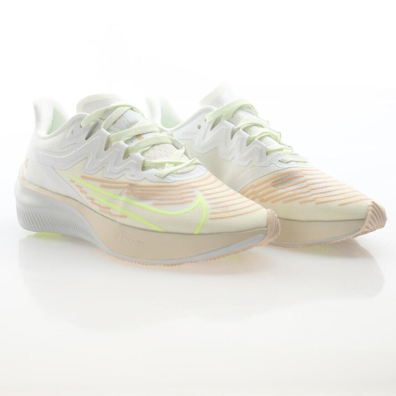 نایک زوم گراویتی Nike Zoom Gravity